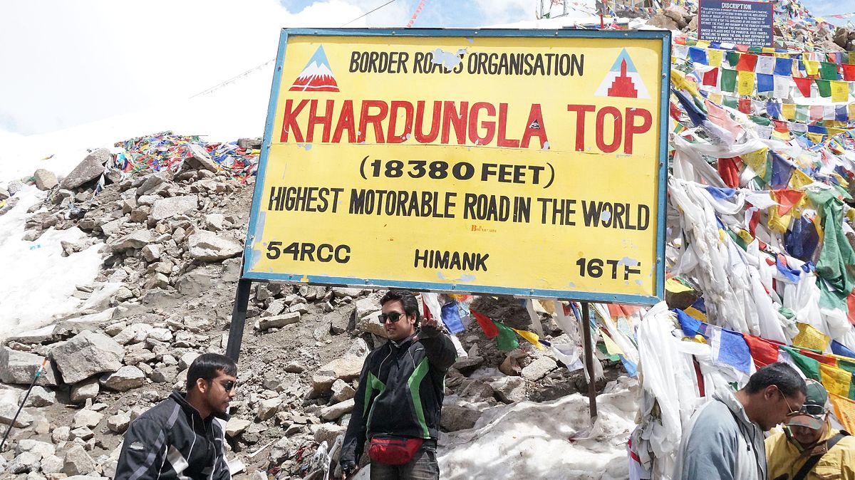 Worldest_Highest_Motorable_Road_Khardung_La_Pass